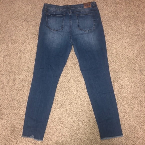 Skinny Crop Jeans - Picture 2 of 2